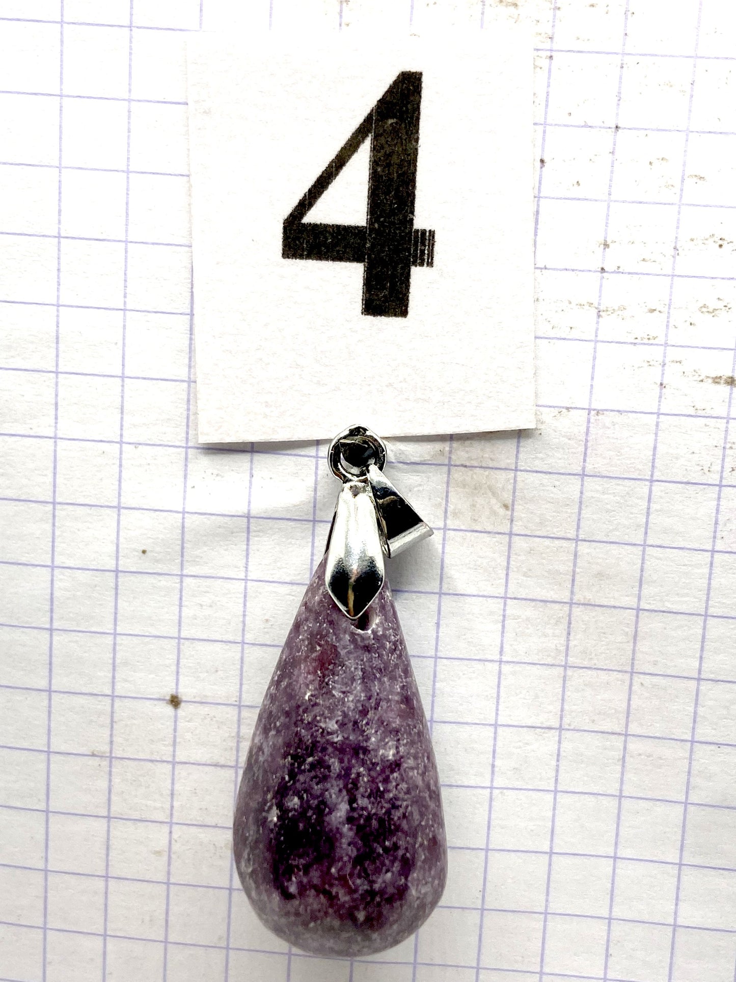 GOUTTE LEPIDOLITE