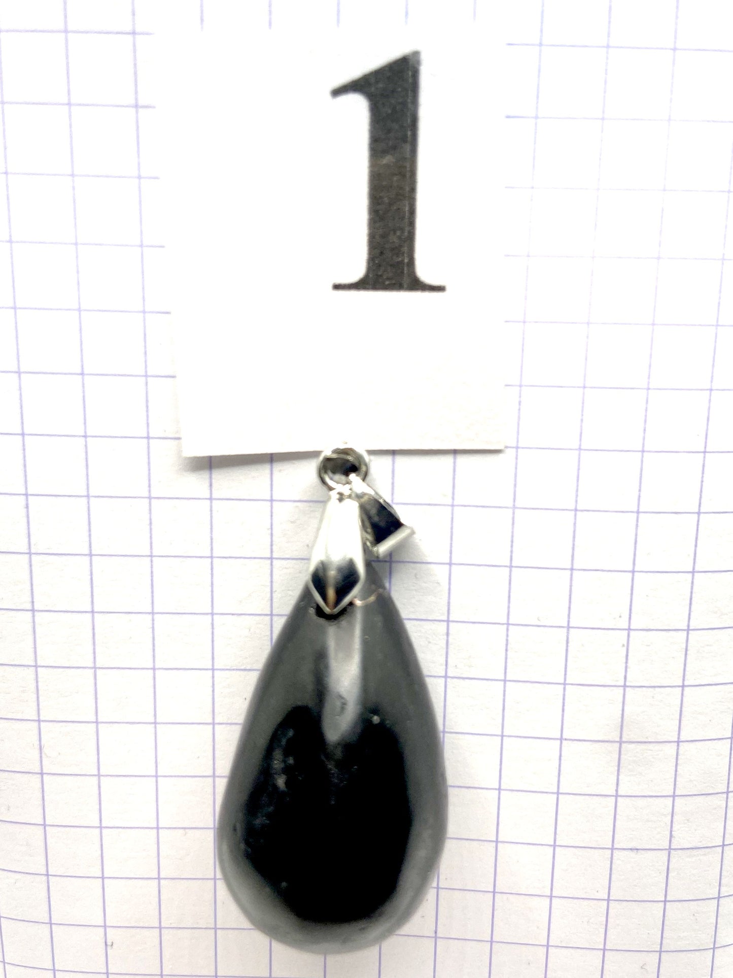 GOUTTE TOURMALINE NOIRE