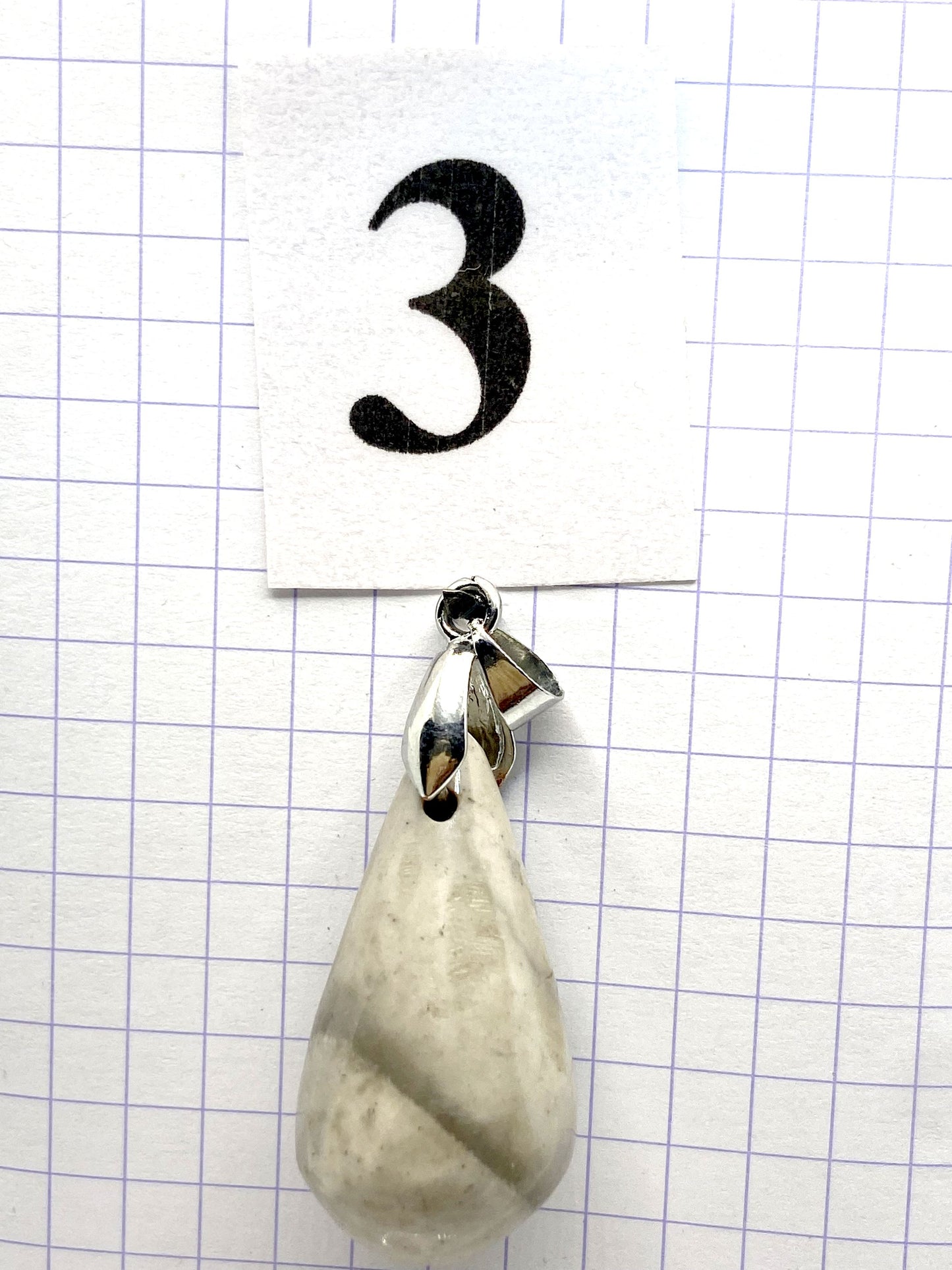 GOUTTE JASPE ECAILLE